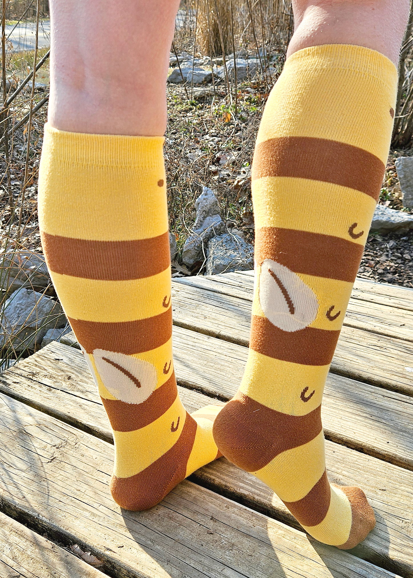 Bee High Socks