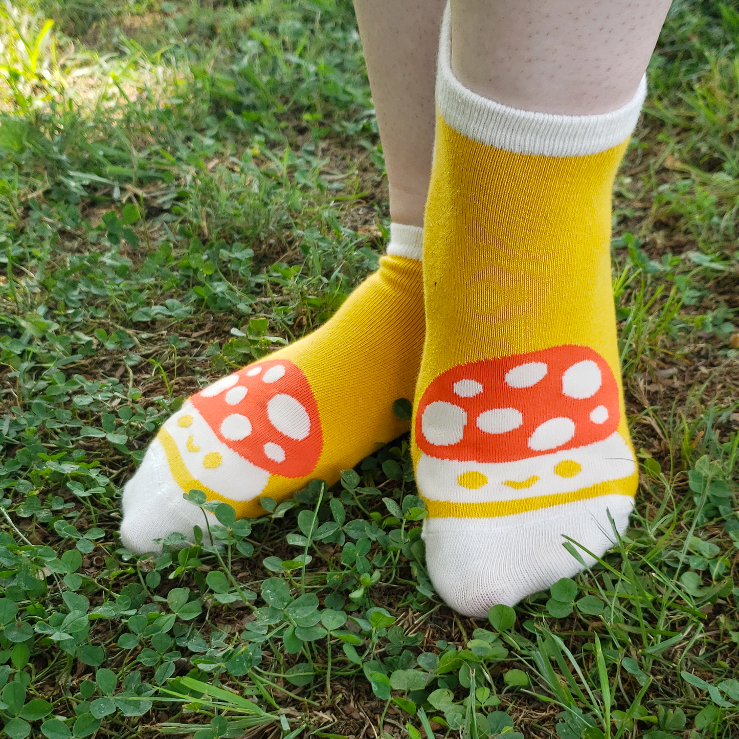 Mushroom Friend Ankle Socks