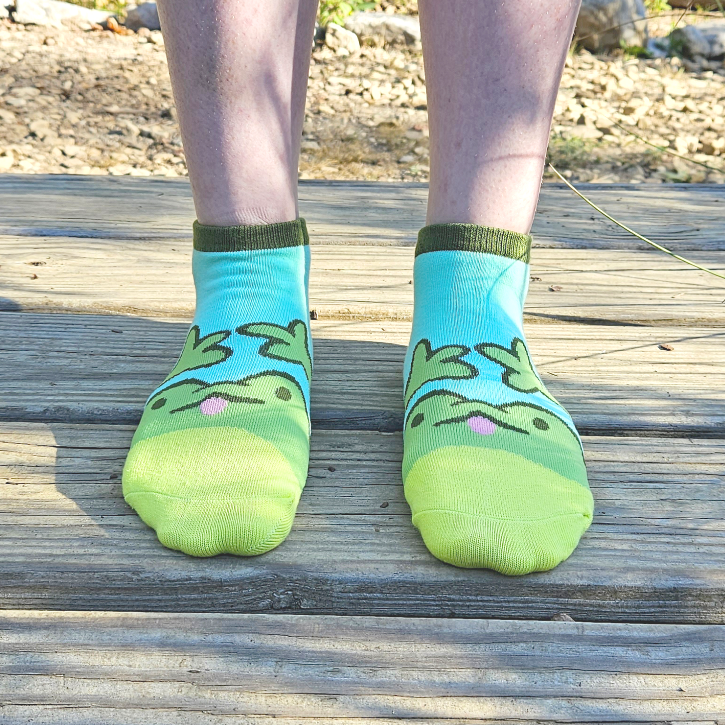 Frog Friend Ankle Socks