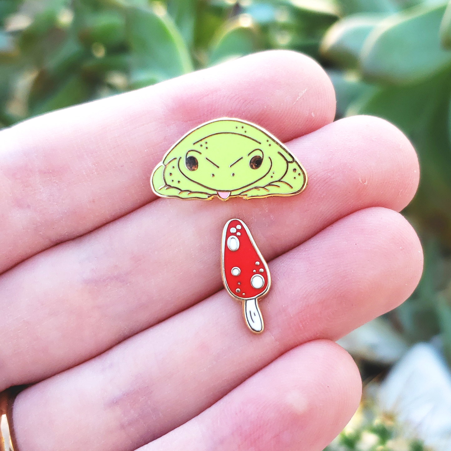 Froggie and Mushroom Mini Pin Set - Hard Enamel Pin Set