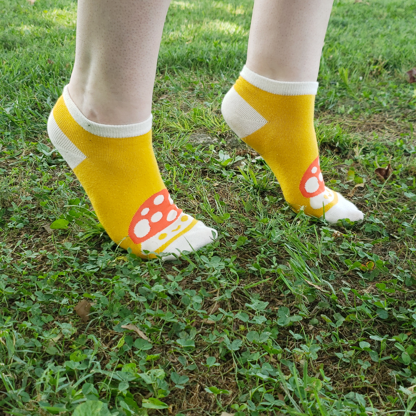 Mushroom Friend Ankle Socks