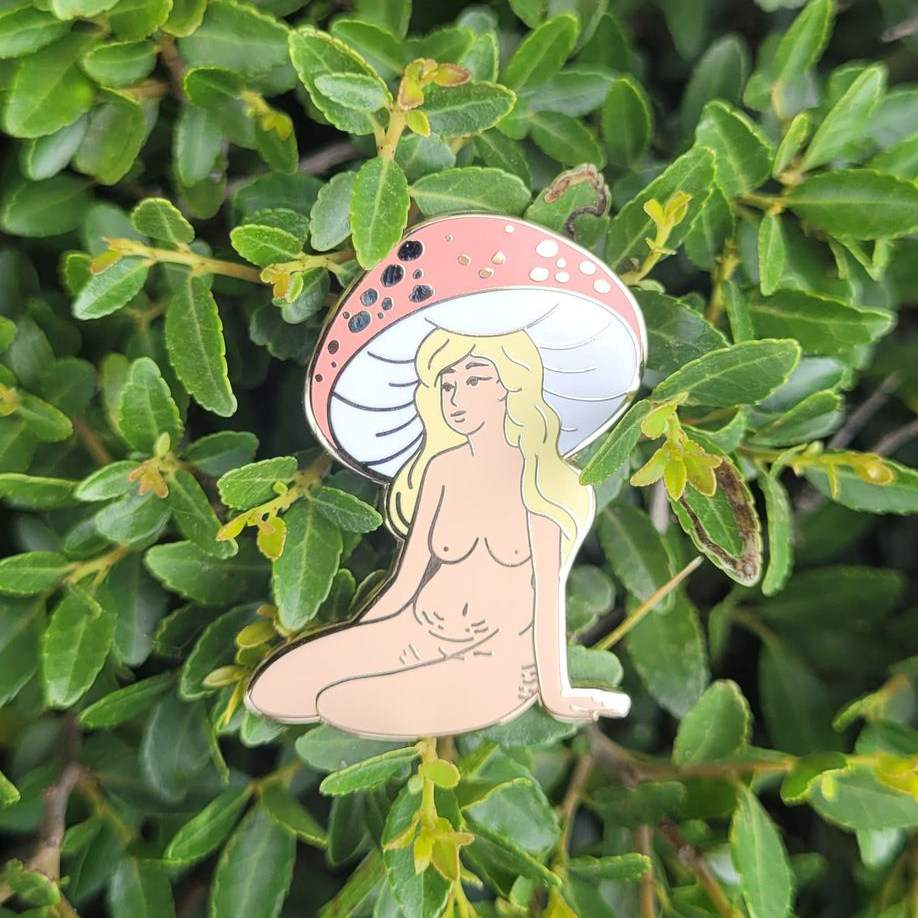 Peach Mushroom Girl - Hard Enamel Pin